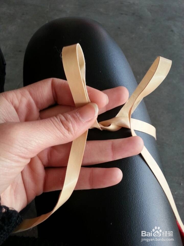 折美丽漂亮蝴蝶结的几种方法