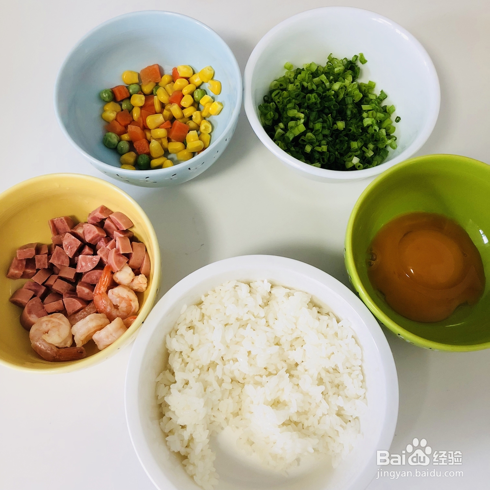 吃不过瘾的虾仁黄金炒饭