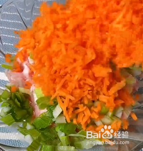如何自制香脆肉末酥饼？