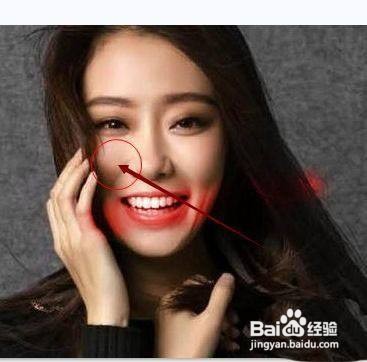 美图秀秀怎么给人物加唇彩