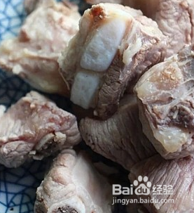 电饭锅版排骨焖饭,隔壁的小孩都馋哭了!