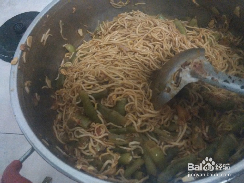 如何做西红柿豆角焖面