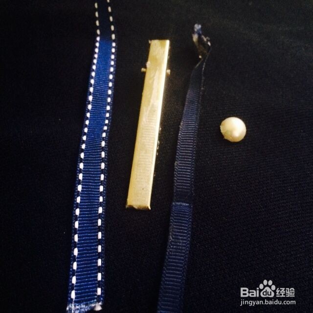 如何将旧发夹翻新