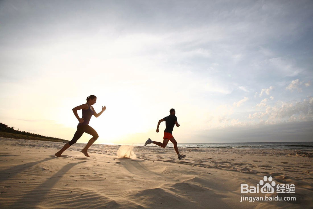 跑步时腹部突然痛起来是什么回事?怎么解决?