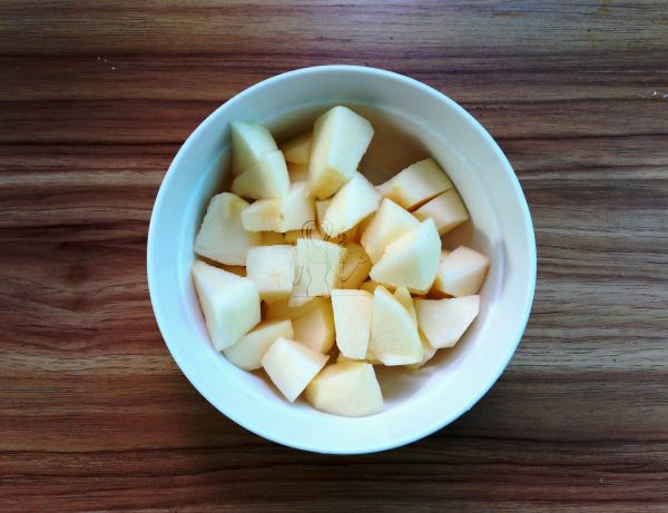 红枣百合银耳汤