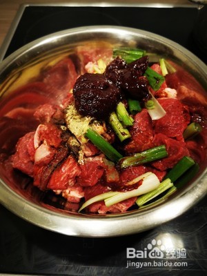 酱烧牛肉的做法