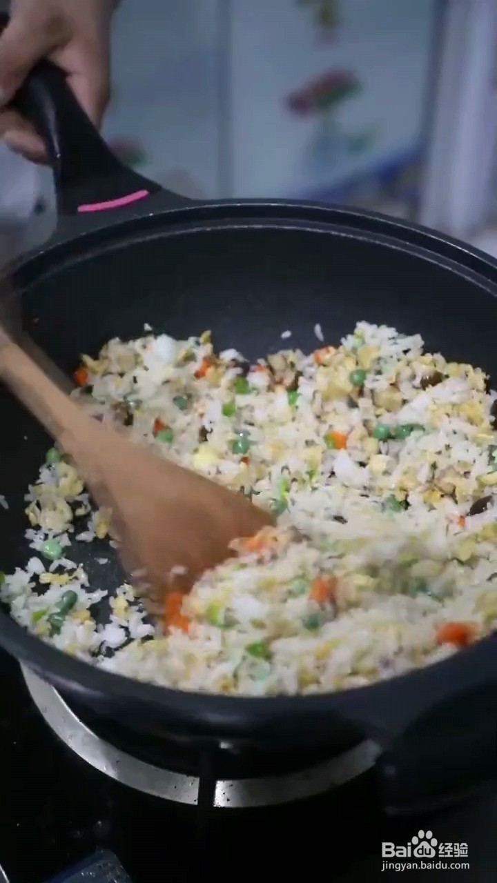 怎么做鱿鱼包饭？