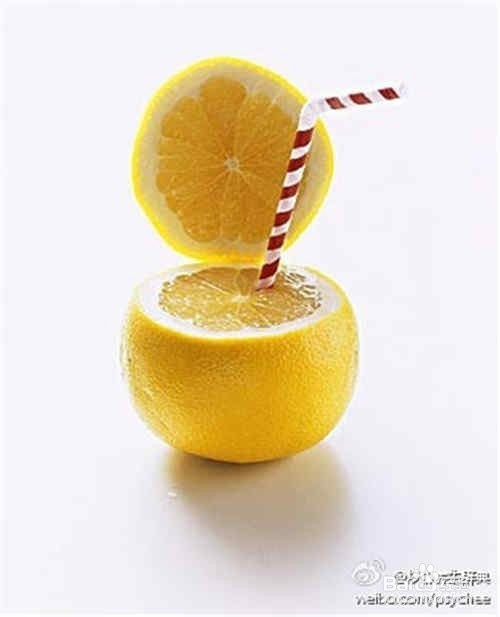 该保湿啦~6大美容水果，让你的肌肤白嫩润滑