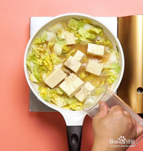 白菜炖冻豆腐如何做好吃