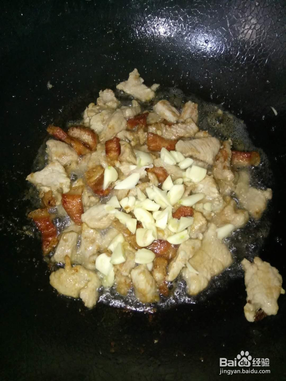 瘦肉五花炒平菇 反正就是下饭