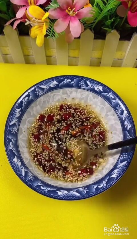 如何简单制作美味好吃的凉拌菠菜