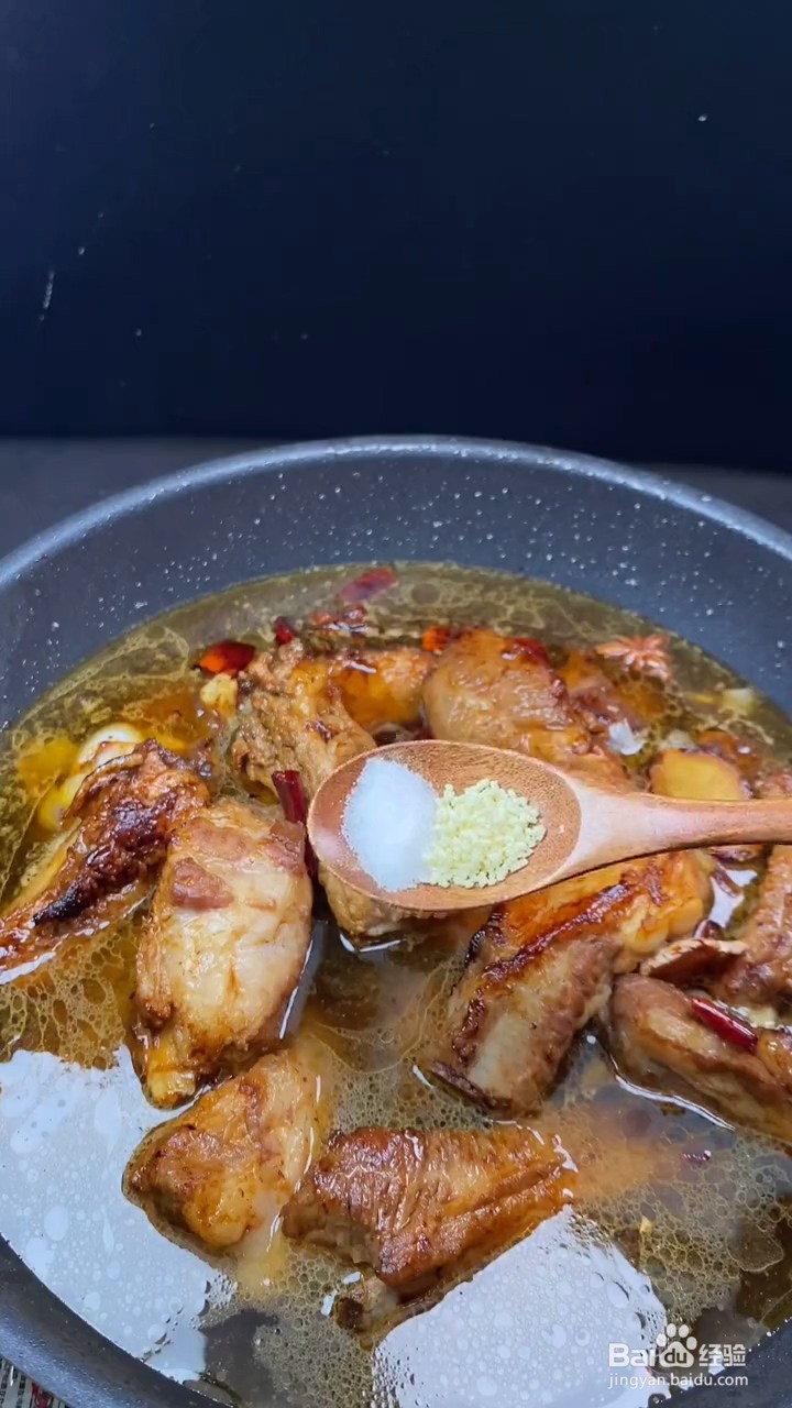 如何自制美味好吃的炖排骨