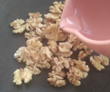 虎皮核桃仁的做法有哪些