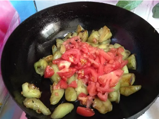 家常炒茄子怎么做？