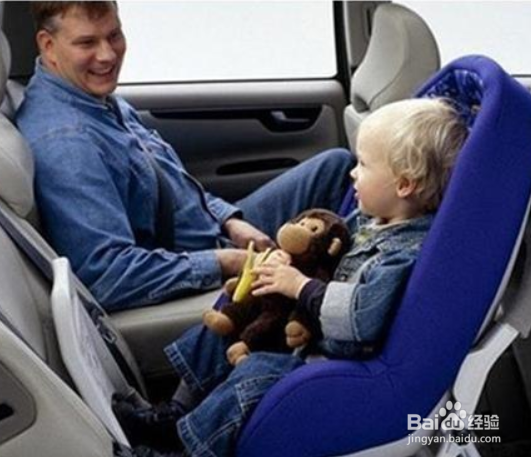 儿童安全座椅选购使用注意事项