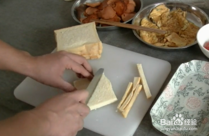 #新人打卡#三明治该怎么做？教你快速制作三明治