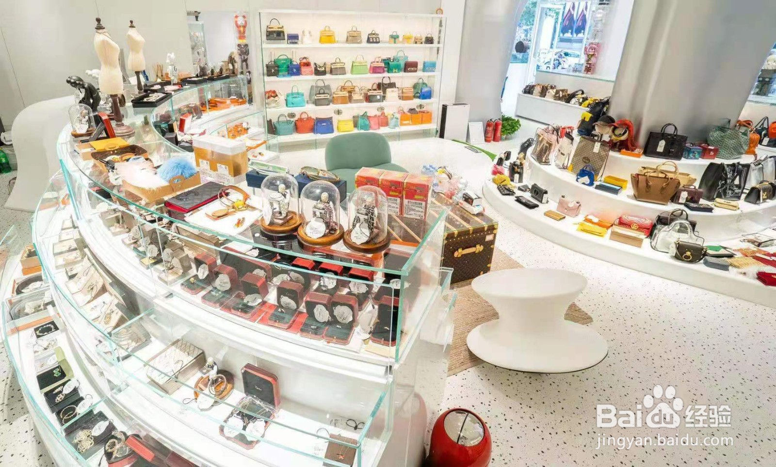 奢侈品包包在专柜有没有保养服务