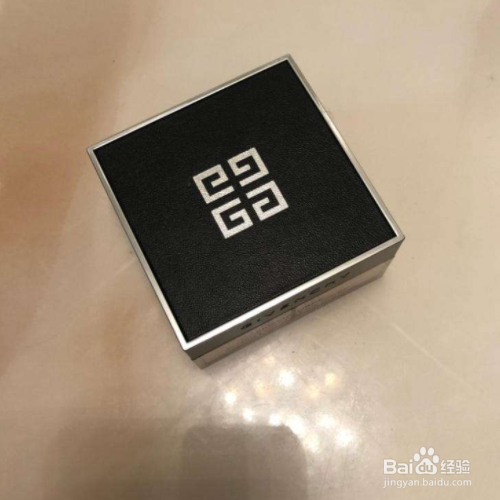 纪梵希散粉真假识别