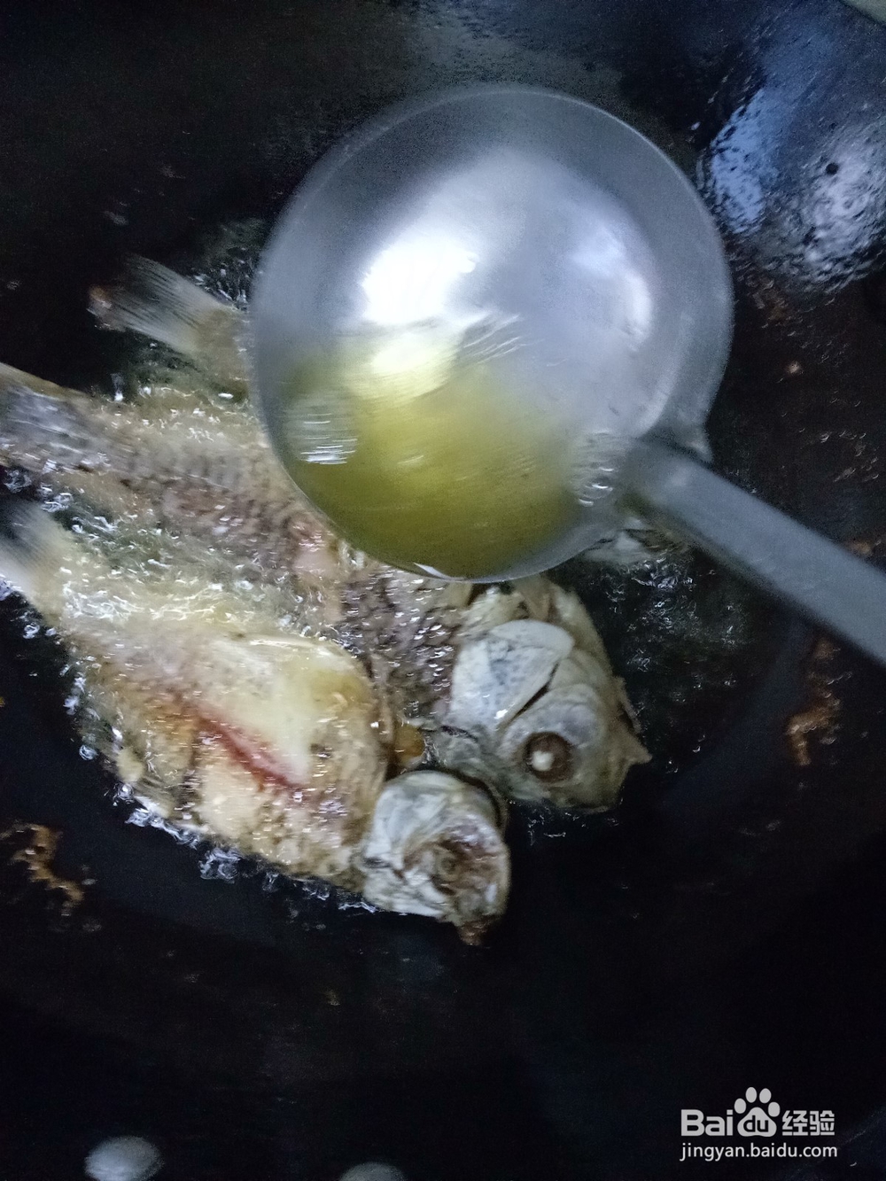 非常入味的家常干烧小鲫鱼做法