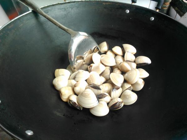 豆腐鱼头白贝汤