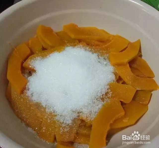 在家做好吃的椰香南瓜饼,一口一个