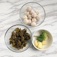 过年回家美食记88--海带肉丸汤