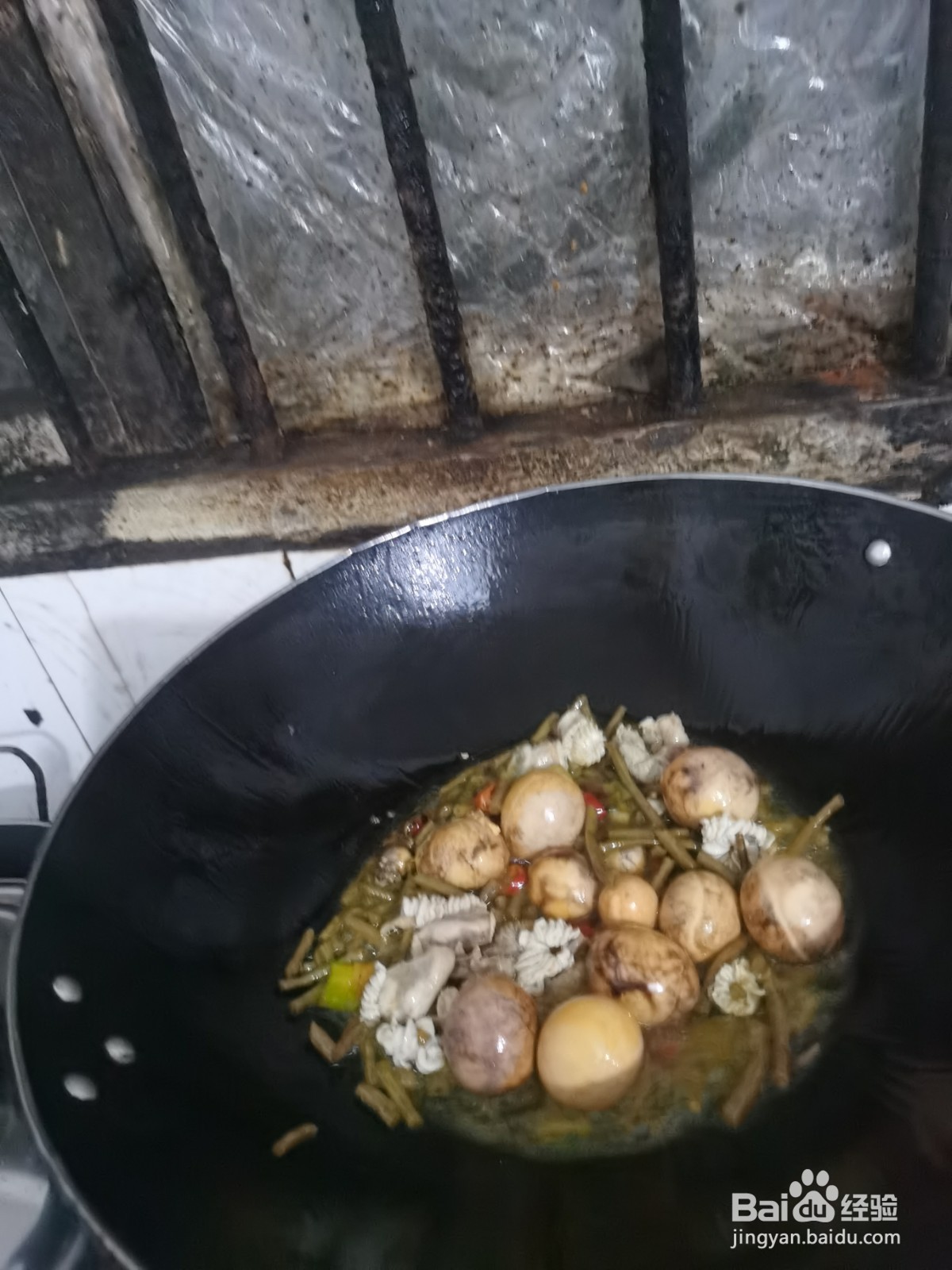 如何炒鸡内蛋和蛋肠?