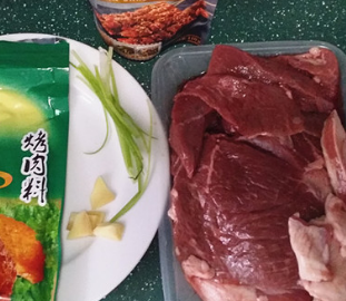 腌制羊肉串用放鸡蛋吗