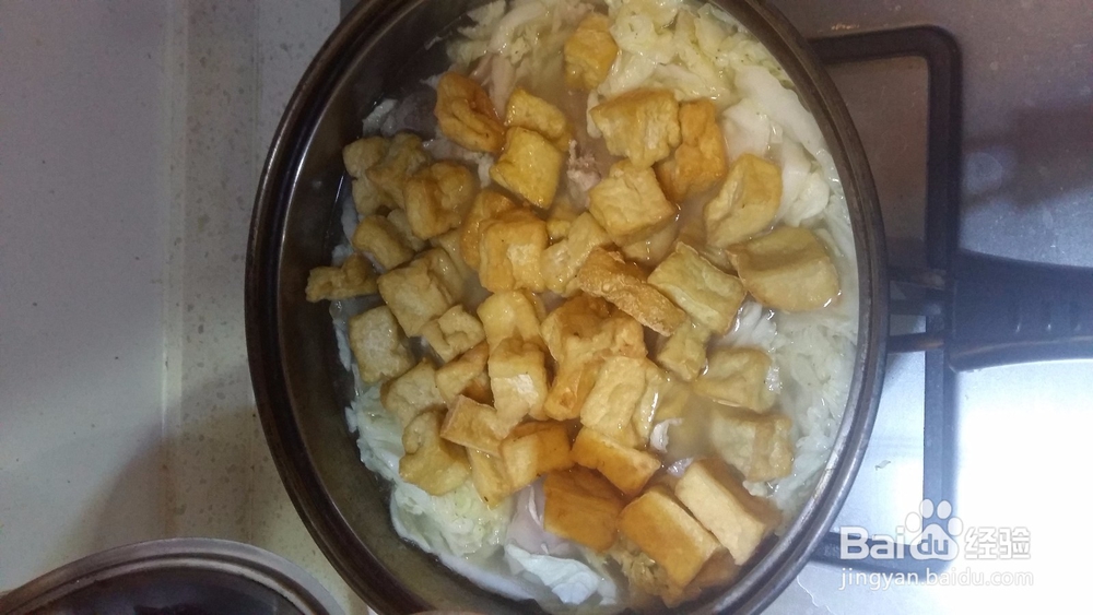 清淡味的鸡汤煮白菜豆泡