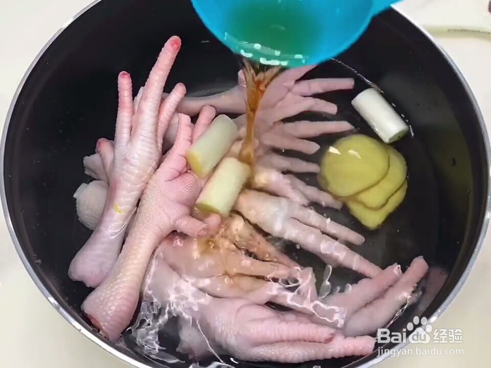 韩式辣鸡爪做法