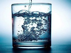 夏天怎么喝水更健康？