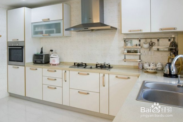 厨房内易藏污纳垢,教你你清理厨房的卫生