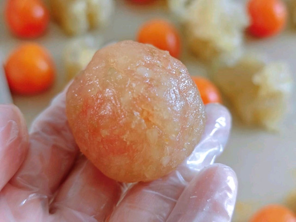 拉丝冰翅蛋黄月饼