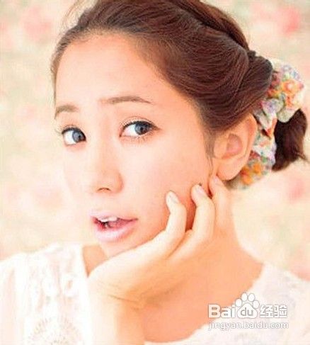 如何打造田园风的盘发