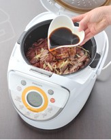 腊肉香肠煲仔饭