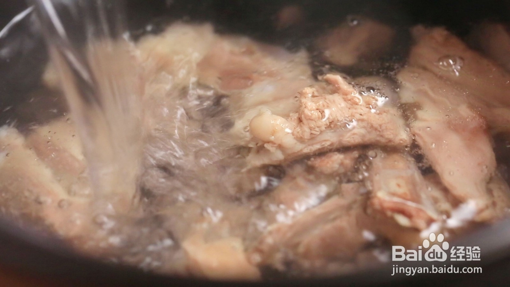 来碗热气腾腾粉丝羊排汤,没暖气也暖洋洋!