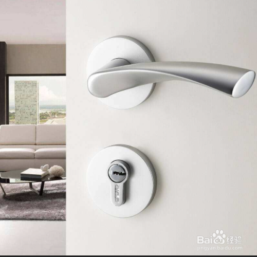 卧室门锁打不开了怎么办