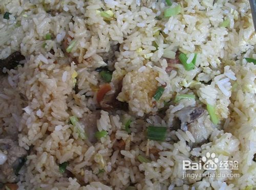 美味腊肠排骨饭