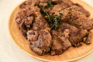 怎么做美味的红酒慢炖牛肉