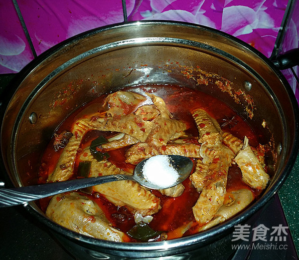 麻辣鸭头鸭翅