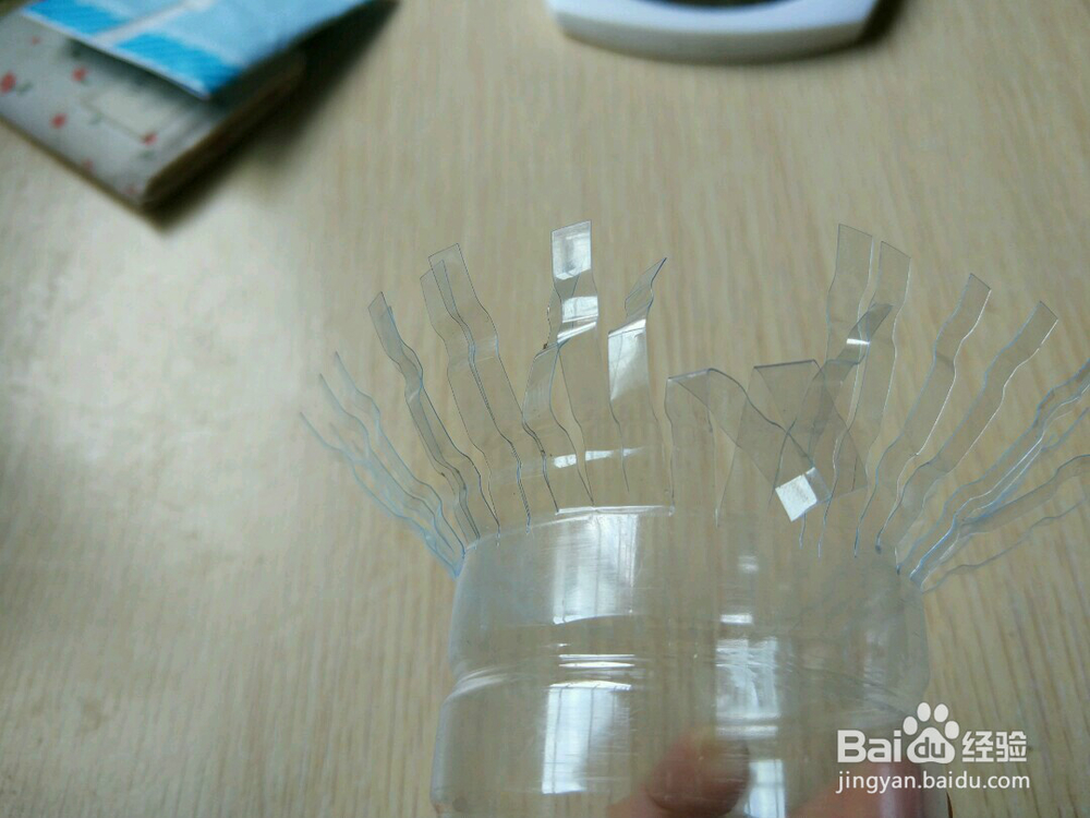 废弃饮料瓶的二次利用