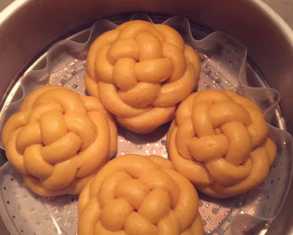 彩色绣球馒头的做法,味道好极了!