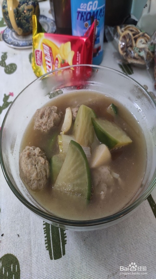 冬日萝卜肉汤