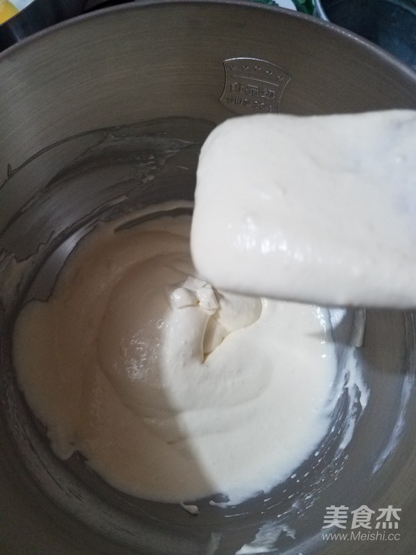 淡奶油果粒蛋糕