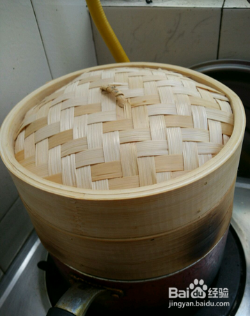 三重口感的豪华肉饼蒸蛋