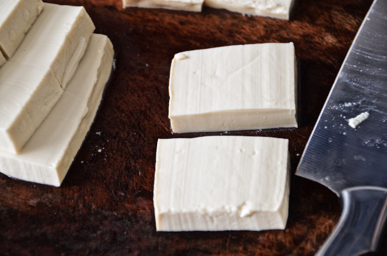 教你一道超好吃的冲绳苦瓜炒物