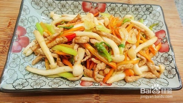 鲜滑脆爽 白玉菇炒肉