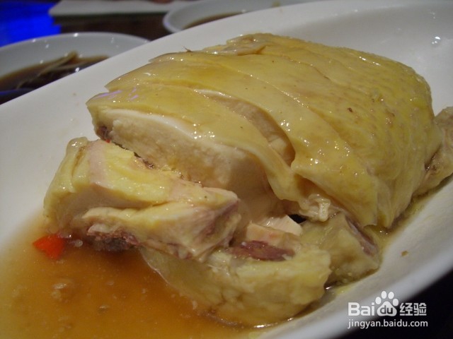 怎样区分白羽鸡和三黄鸡