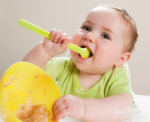 宝宝吃饭偏食怎么办?