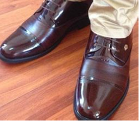 男鞋怎么搭配，adidas Originals让你吸睛无数